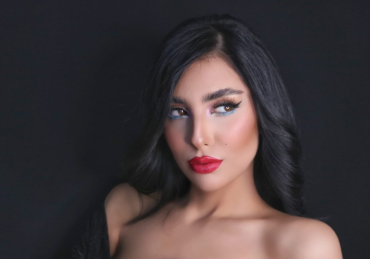 أماني أبو غانم تخطف الأنظار في أحدث جلسة تصوير - صورة مميزة صورة مميزة: أماني أبو غانم تخطف الأنظار في أحدث جلسة تصوير