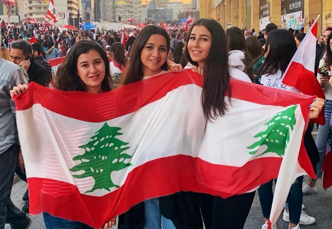 مبادرة للمواطن دون طائفية تلاحق حملة baroodiesfoodies للمساعدات وهذا ما إكتشفناه - صورة مميزة صورة مميزة: مبادرة للمواطن دون طائفية تلاحق حملة baroodiesfoodies للمساعدات وهذا ما إكتشفناه