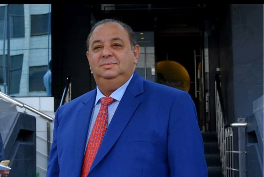الكابتن محمد الخشمان بين نارين اللقاح هو الحل.. - صورة مميزة صورة مميزة: الكابتن محمد الخشمان بين نارين اللقاح هو الحل..