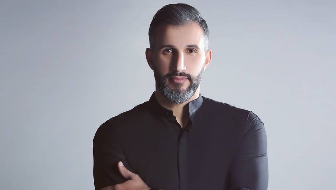 صورة مميزة: أيمن قميحة يطرح أغنية بمناسبة عيد الأم