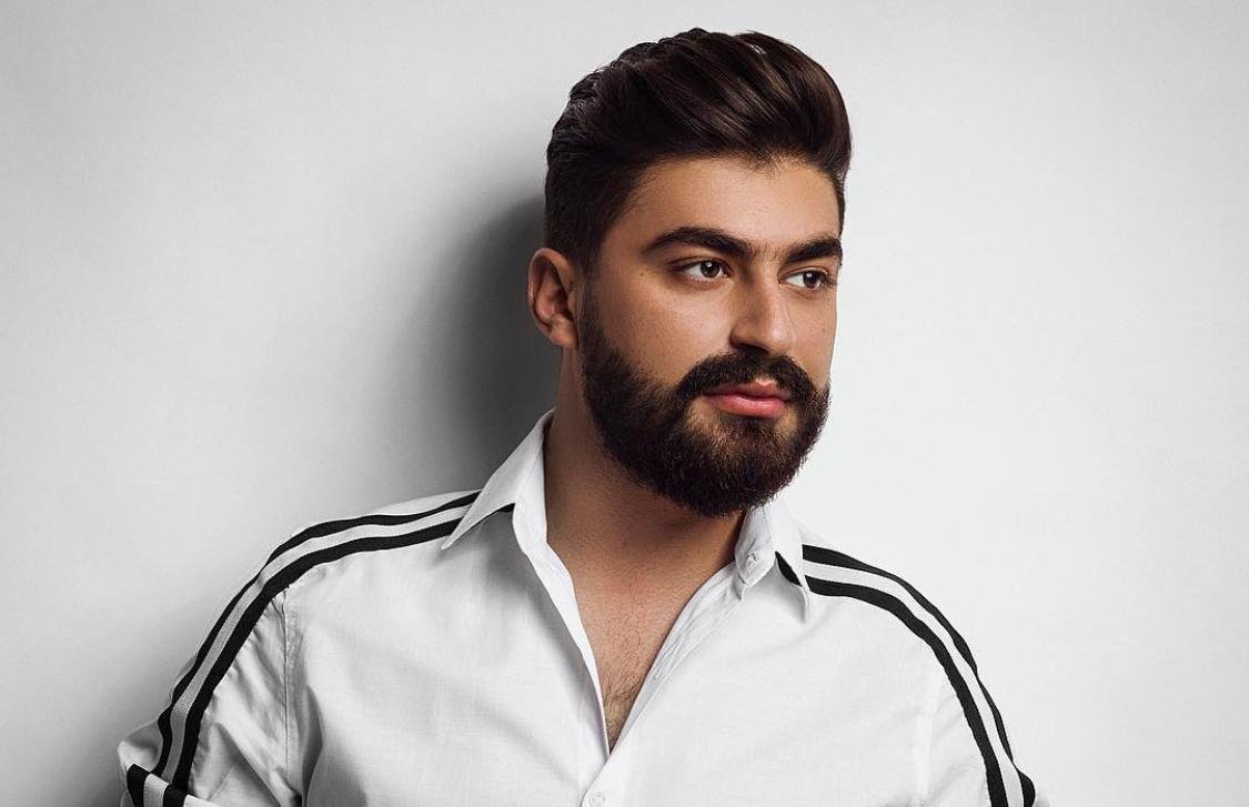 خبير التجميل خالد نايفة يحصد تفاعلات كبيرة من جميع أنحاء العالم - صورة مميزة صورة مميزة: خبير التجميل خالد نايفة يحصد تفاعلات كبيرة من جميع أنحاء العالم