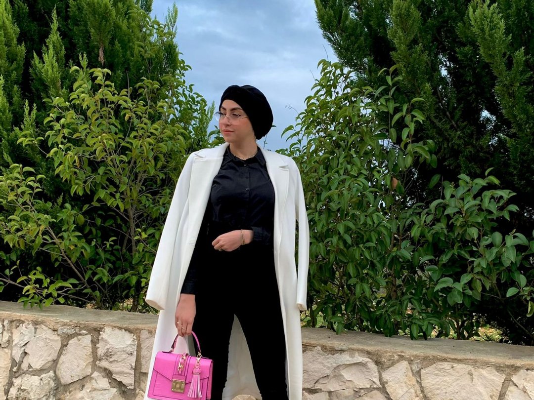البلوجر اللبنانية حياة نورالدين تصل الى مئة الف متابع على “أنستغرام” - صورة مميزة صورة مميزة: البلوجر اللبنانية حياة نورالدين تصل الى مئة الف متابع على “أنستغرام”
