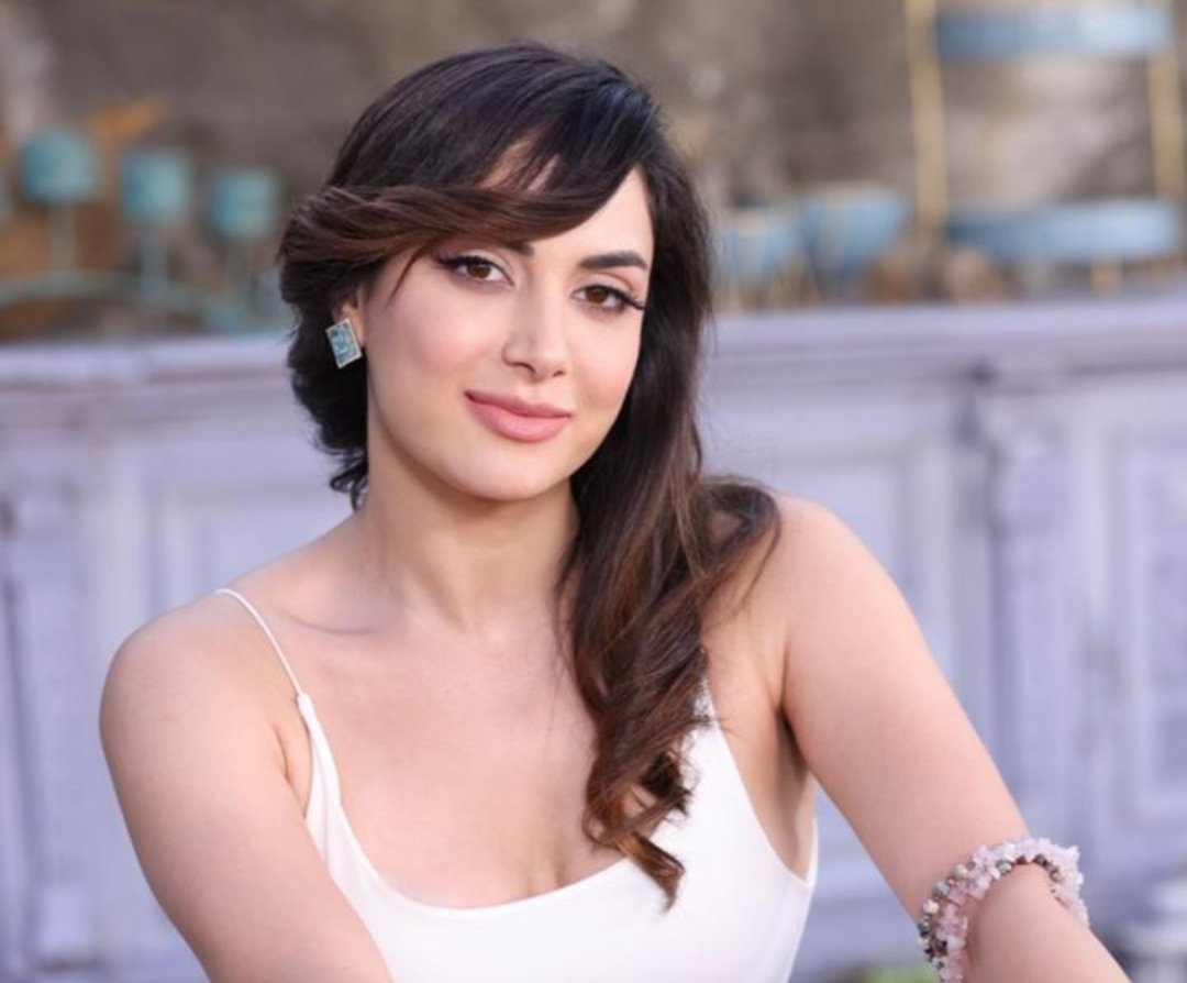 ليا شام تطلق دنيتنا مؤكدتا أن لا حدود للفن والأحلام! - صورة مميزة صورة مميزة: ليا شام تطلق دنيتنا مؤكدتا أن لا حدود للفن والأحلام!