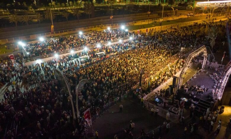 محمود التركي ناصر الكبيسي وخليفة ضمن مهرجان العيد في قطر