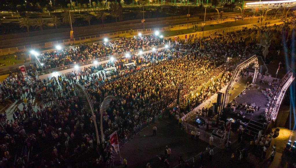 صورة مميزة: محمود التركي ناصر الكبيسي وخليفة ضمن مهرجان العيد في قطر