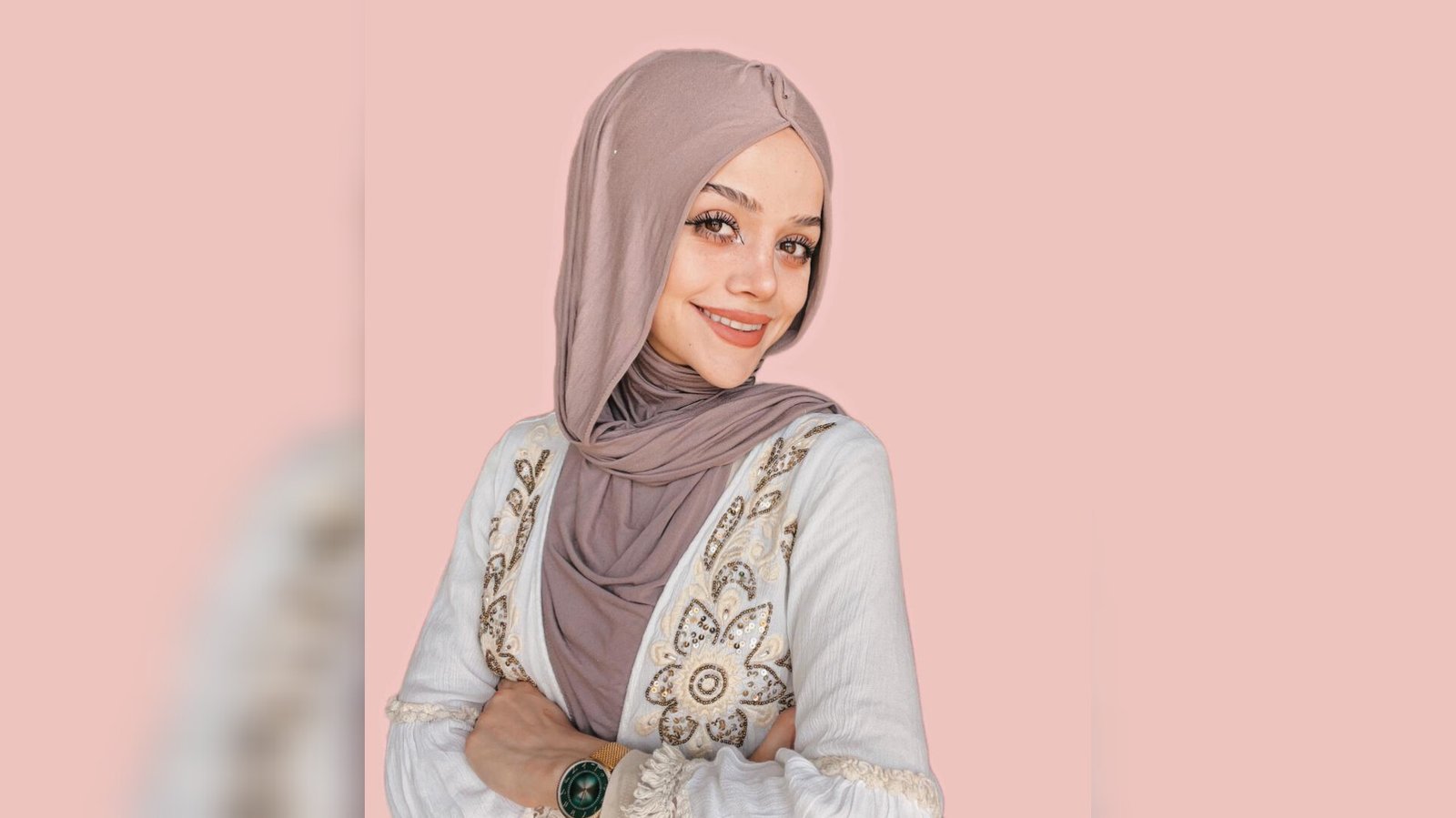 تعرفوا على أشهر الشخصيات المشهورة على تيكتوك الشيف عبير صغير - صورة مميزة صورة مميزة: تعرفوا على أشهر الشخصيات المشهورة على تيكتوك الشيف عبير صغير