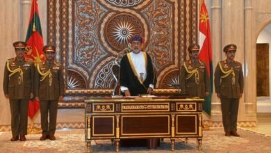 سلطان عُمان يصدق على موازنة 2023 بعجز 3.3 مليارات دولار