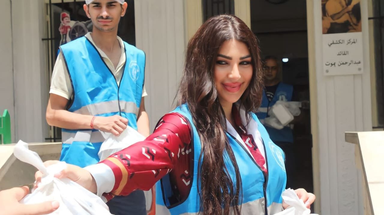 سفيرة النوايا الحسنة زينة سلامة تشارك في مبادرة المطبخ المركزي في بيروت - صورة مميزة صورة مميزة: سفيرة النوايا الحسنة زينة سلامة تشارك في مبادرة المطبخ المركزي في بيروت