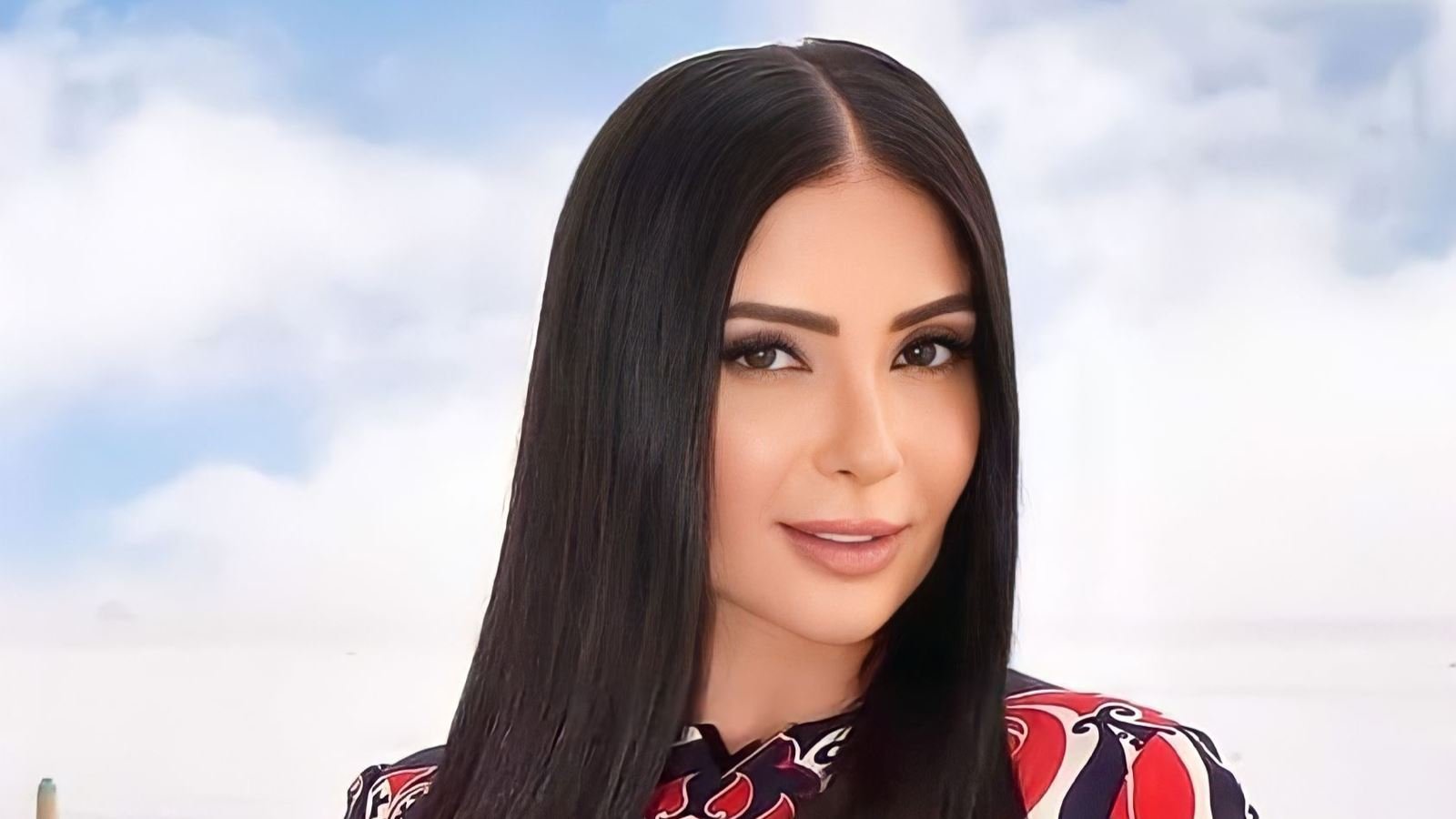 تفاعل منى زكي مع تصريحات ابنة الفنانة شويكار - صورة مميزة صورة مميزة: تفاعل منى زكي مع تصريحات ابنة الفنانة شويكار