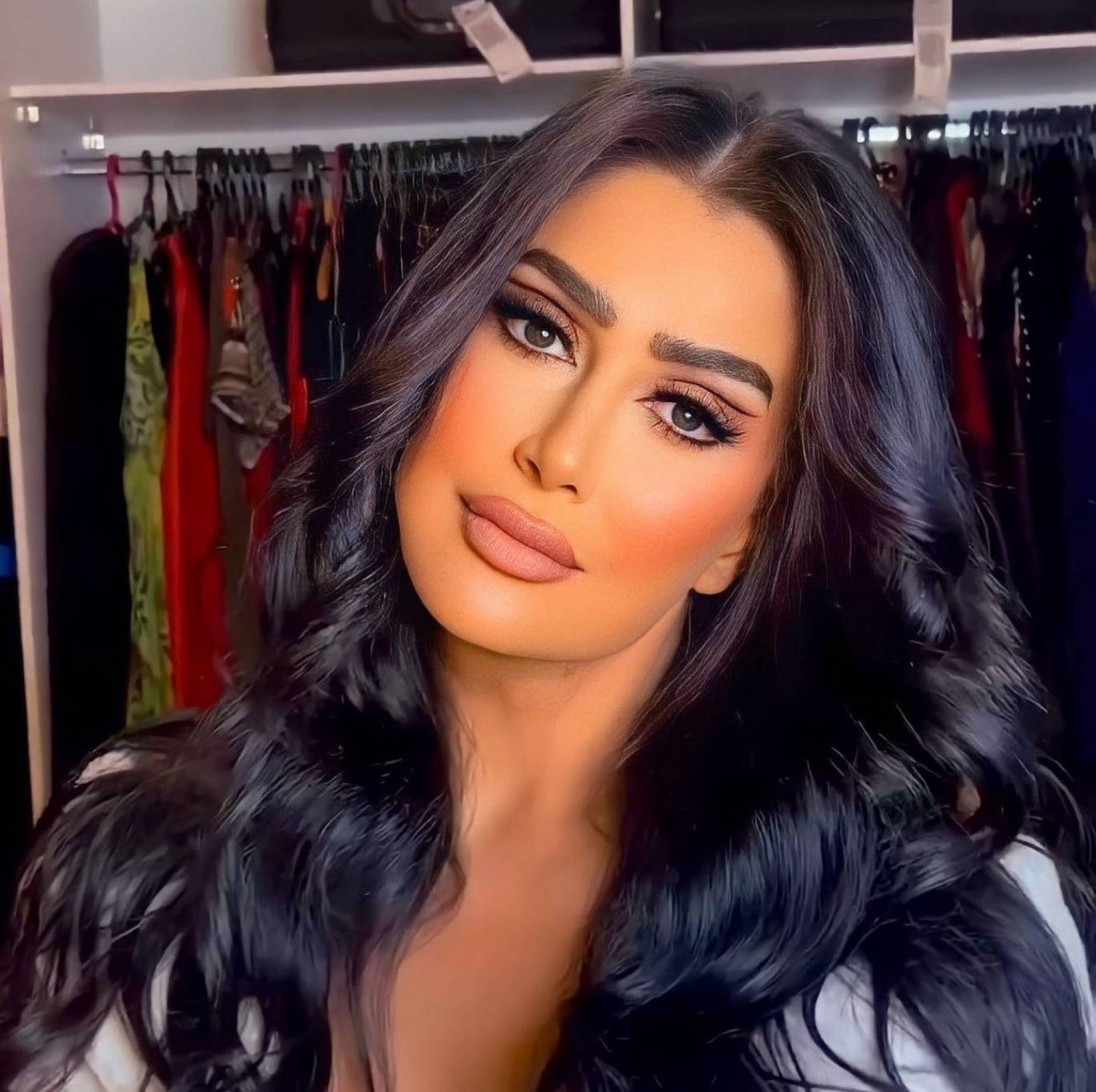 صورة مميزة: رسالة غامضة من غادة عبد الرازق بعد مطالبتها بحذف ة