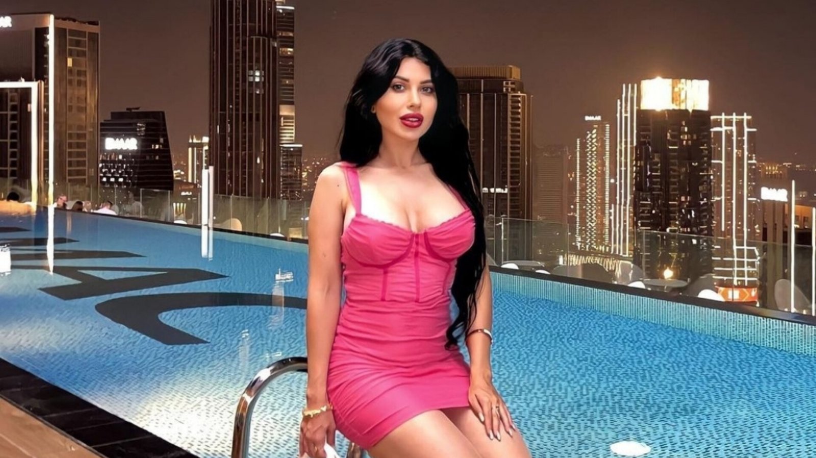 جانين خوري تخطف الأنظار بإطلالة جريئة - صورة مميزة صورة مميزة: جانين خوري تخطف الأنظار بإطلالة جريئة