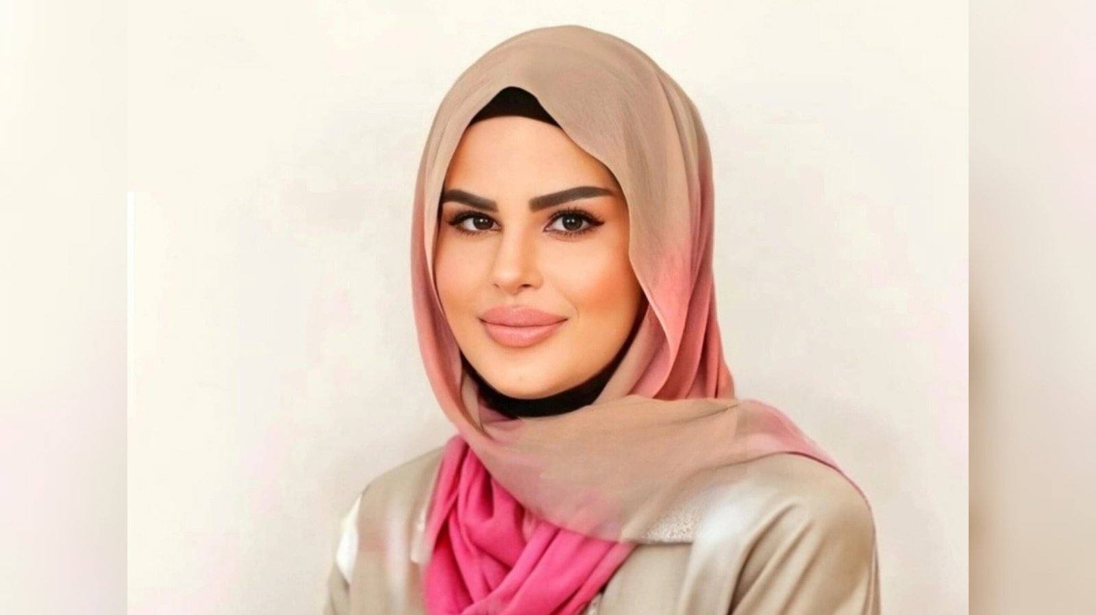منال شحادة المرأة بين ضغوطات المجتمع وسعيها للاستقلالية - صورة مميزة صورة مميزة: منال شحادة المرأة بين ضغوطات المجتمع وسعيها للاستقلالية