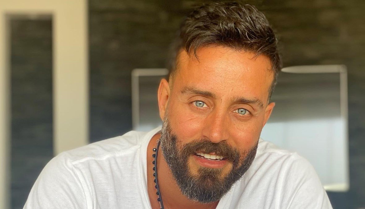 صورة مميزة: سعد رمضان يسترخي على ألحان خلص الوقت