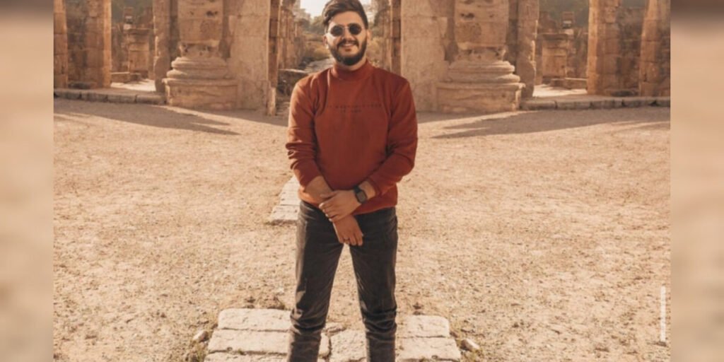 الم رامي وهبي اسم بارز عبر مواقع التواصل الإجتماعي