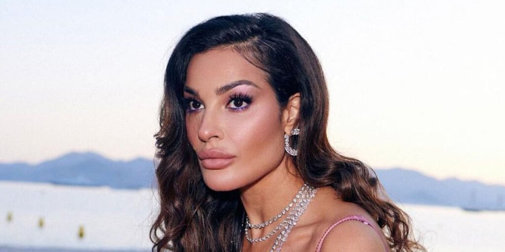 نادين نسيب نجيم تحصد تفاعل جمهورها بهذا السؤال