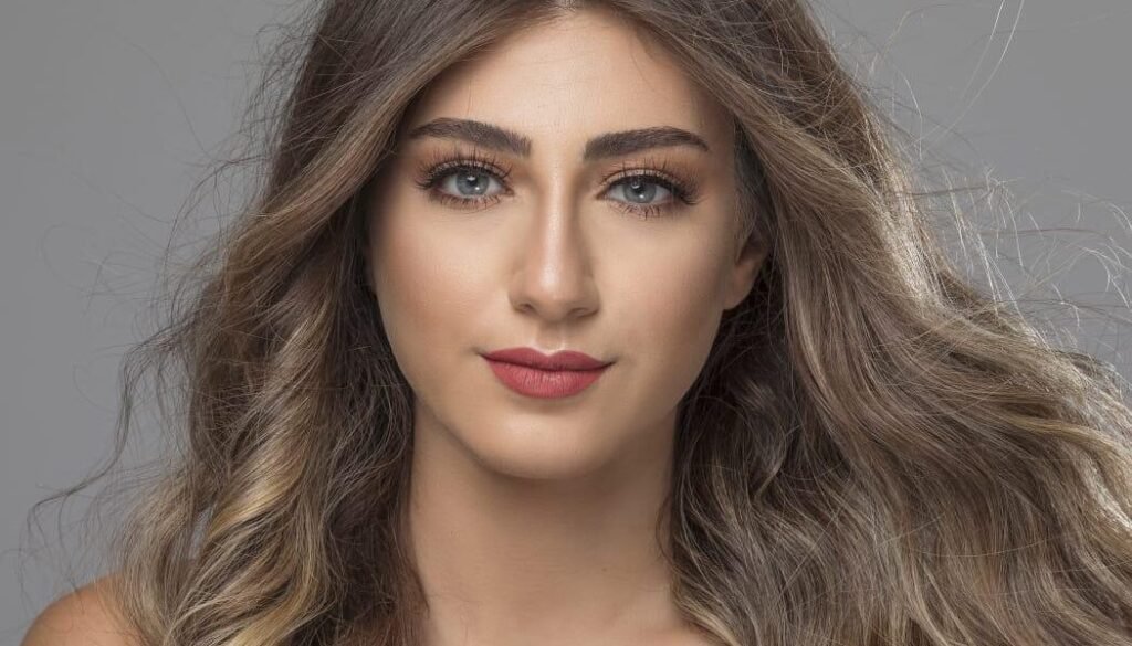 Face of Dee تستحوذ على قبول كبير بعد اطلاقها هذا المنتج