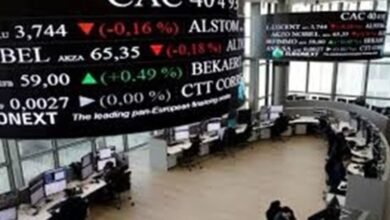 أسهم أوروبا تصعد قبيل تصويت حاسم لحجب الثقة عن رئيس وزراء فرنسا