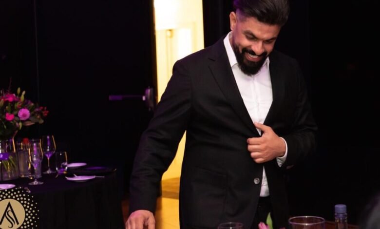 الخبير العالمي أحمد سليمان يقود علامة عالمية في العناية بالشعر من لندن إلى العالم