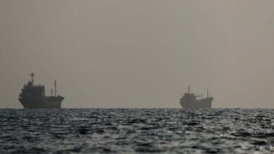جهود دبلوماسية مكثفة لإعادة فتح مضيق هرمز.. وطهران تضع شروطاً لعودة الملاحة