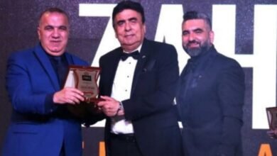 مهرجان انتخاب ملكة جمال زحلة يمنح ميزون سليم متري درعاً تكريمياً